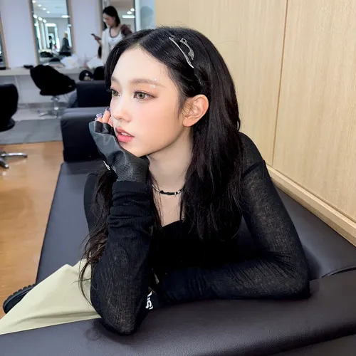 «Спасибо за поддержку в трудные времена»: Хэрин из NewJeans обратилась к фанатам