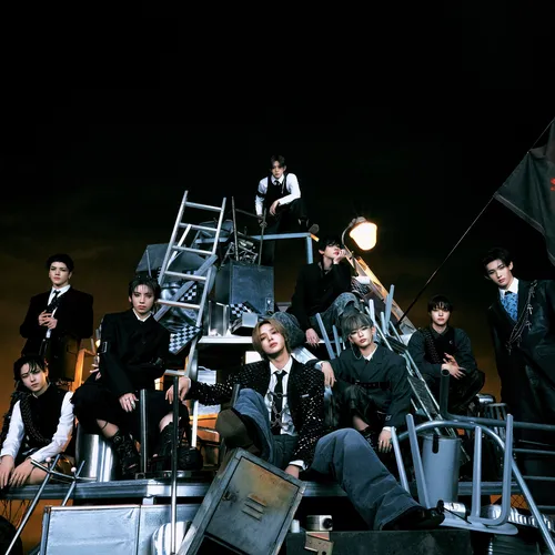 &TEAM представили новый альбом Go In Blind