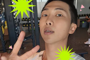 RM из BTS стал жертвой расизма из-за конфликта нетизенов RM из BTS стал жертвой расизма из-за конфликта нетизенов