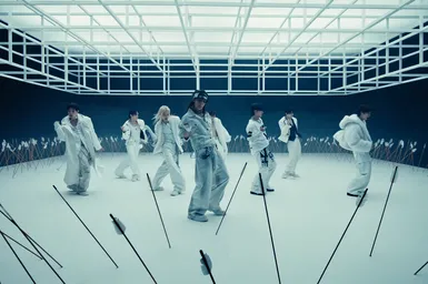 Stray Kids дропнули альбом HOP: смотрим клип на Walkin' On Water и расписание промо
