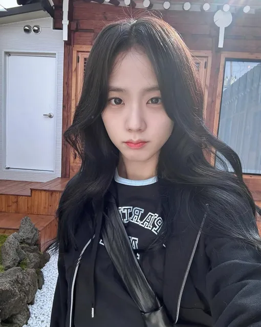 Джису из BLACKPINK Джису из BLACKPINK