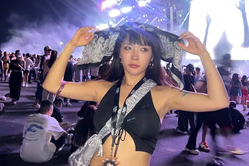 Корейская танцовщица Honey J получила ПТСР из-за участия в шоу Street Woman Fighter Корейская танцовщица Honey J получила ПТСР из-за участия в шоу Street Woman Fighter