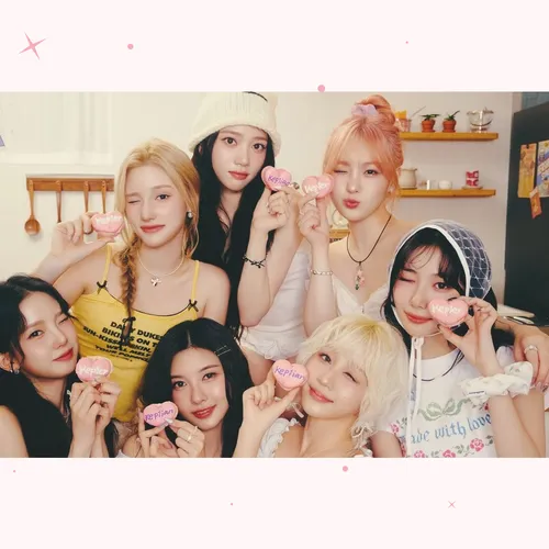 Kep1er отменили встречу с фанатами из-за болезни четырёх участниц