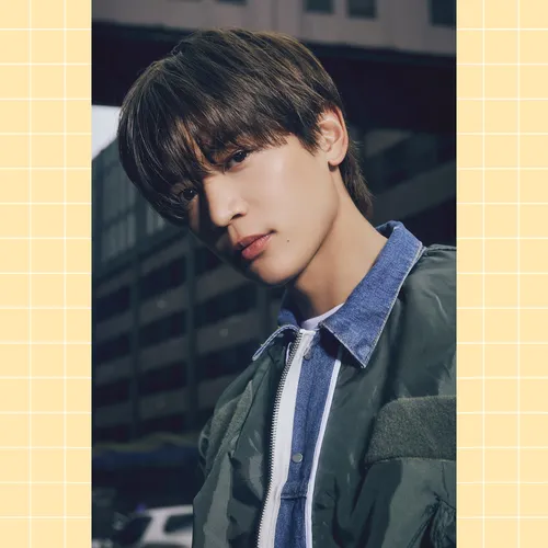 Романтический камбэк: Минхо из SHINee анонсировал новый альбом