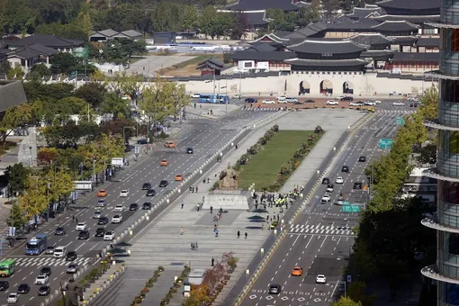 Площадь Кванхвамун