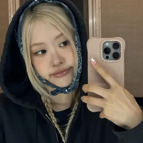 Розэ из BLACKPINK получила рекордные 8 номинаций на MTV VMA 2025