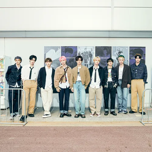 ZEROBASEONE получили платиновую сертификацию в Японии: альбом PREZENT покоряет чарты