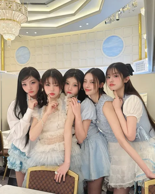 ILLIT k pop группа ILLIT