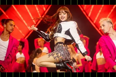 Лиcа из BLACKPINK проспойлерила свой дебют на MTV VMAs