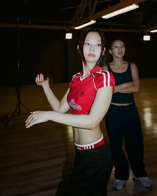 Дженни из BLACKPINK Дженни из BLACKPINK