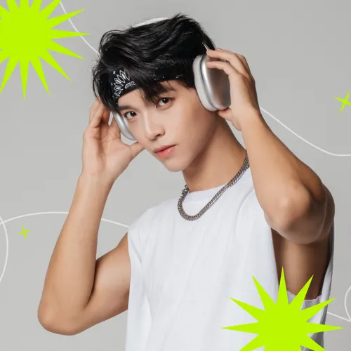 «Бежать чуть быстрее»: WEIYI о целях, творчестве и межкультурном вайбе