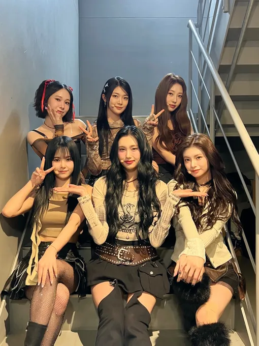 EVERGLOW EVERGLOW