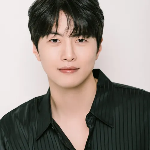 Щин Су Хан присоединился к агентству Ким Джэджуна iNCODE Entertainment