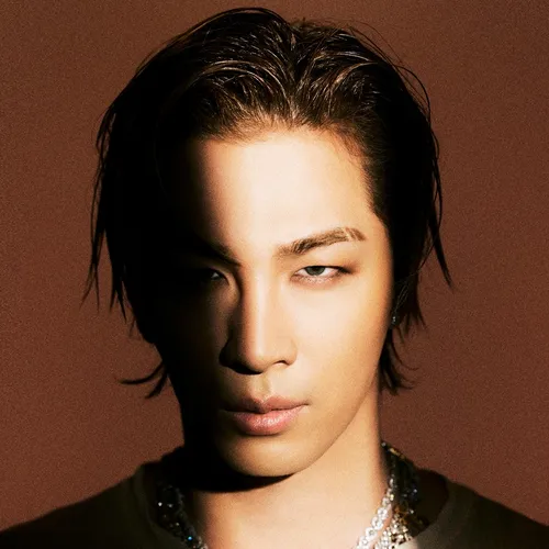 Грандиозный камбэк Тхэяна из BIGBANG: чего ждать от тура THE LIGHT YEAR