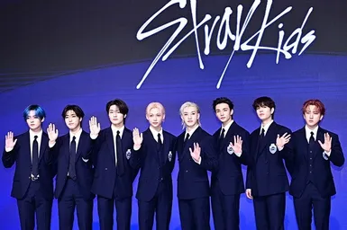 Stray Kids выпустили четвертый студийный альбом KARMA