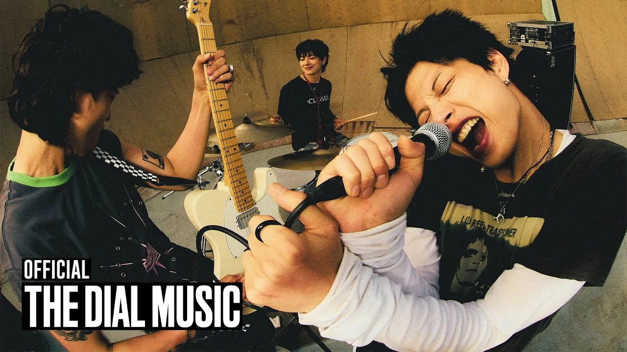 Нажми и смотри