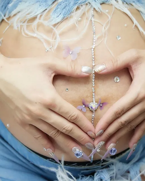 Белль из Girly Berry Белль из Girly Berry