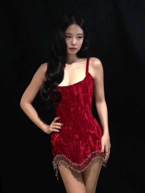 Дженни из BLACKPINK