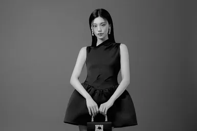 Йеджи из ITZY стала новым амбассадором бренда Roger Vivier