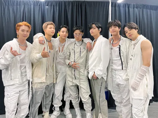BTS BTS