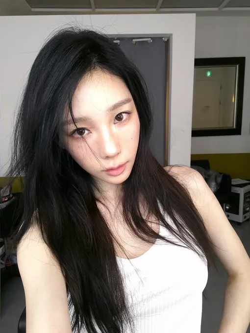 ТЭЁН ИЗ GIRLS’ GENERATION