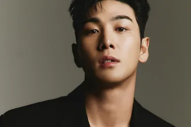 Экс-участник NU'EST Бэкхо начинает сольную карьеру после ухода из Pledis Entertainment