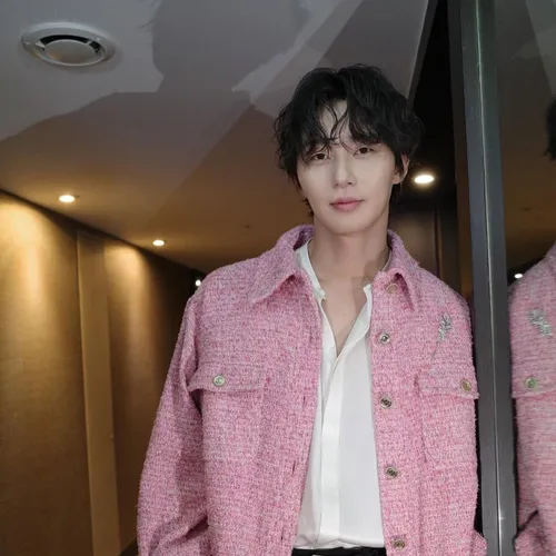 Почему Пак Со Джун годами отказывался от романтики до сериала «В ожидании Кён До»