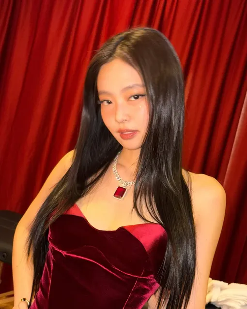 Дженни из BLACKPINK Дженни из BLACKPINK
