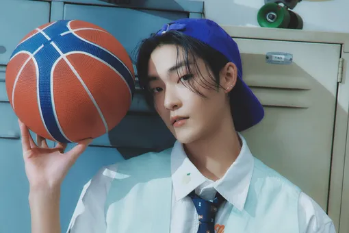 Кевин из THE BOYZ извинился за неудачную шутку на бейсбольном матче Кевин из THE BOYZ извинился за неудачную шутку на бейсбольном матче