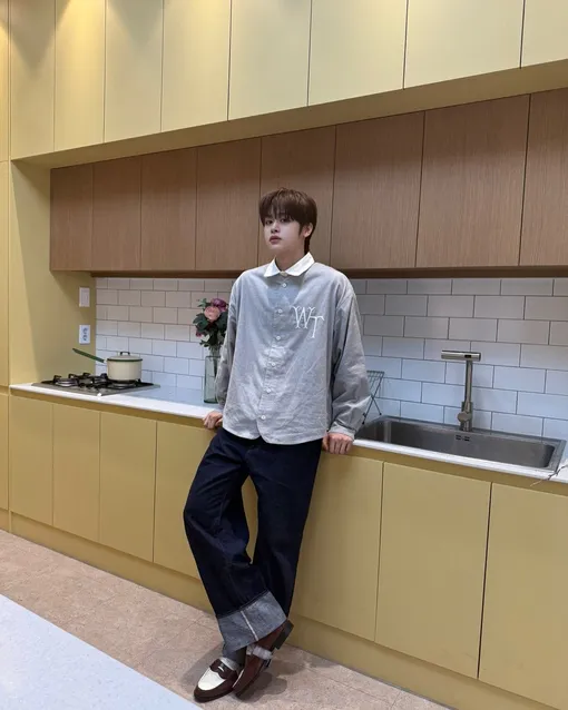 Ма Цзинсян из CLOSE YOUR EYES