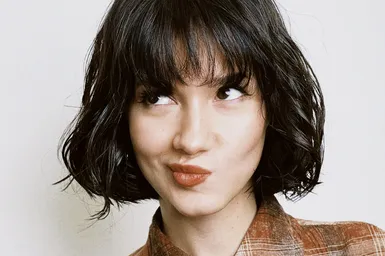«Я тот самый творческий человек»: Оля Краснова о коллабе с W24, айдолах и «Грэмми»