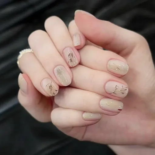 идеи корейского маникюра на апрель 2026 года