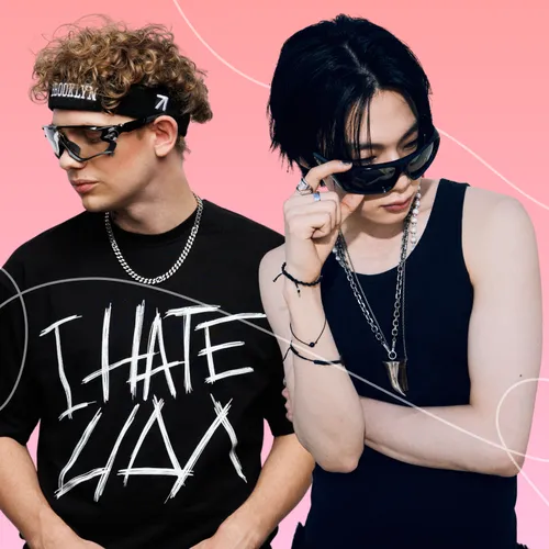 «Она любит k-pop :’(» — Lida и Крис Хан записали фит