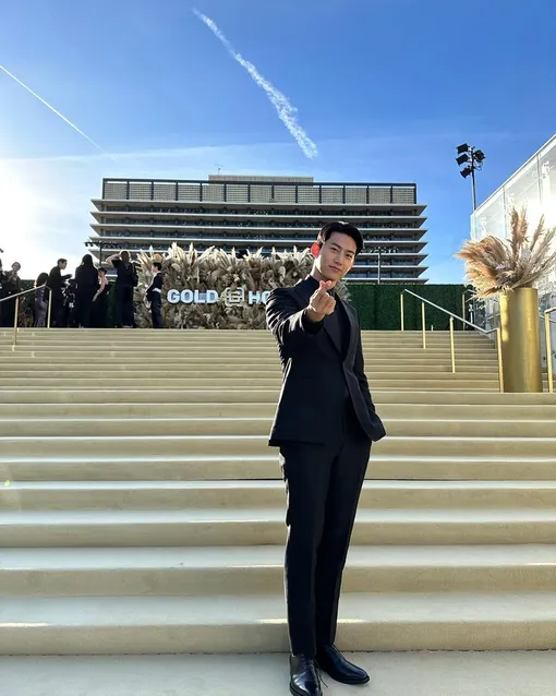 Тэкён из 2PM