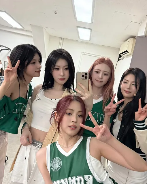ITZY k pop группа ITZY