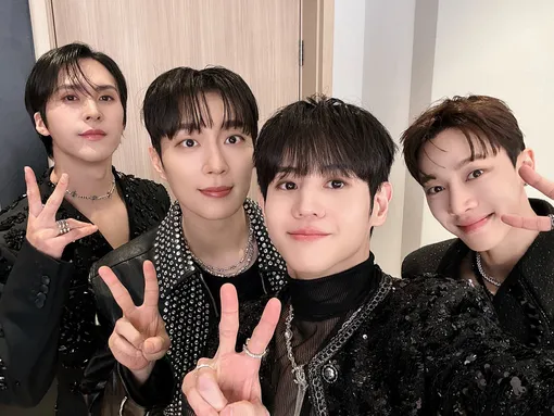 HIGHLIGHT HIGHLIGHT