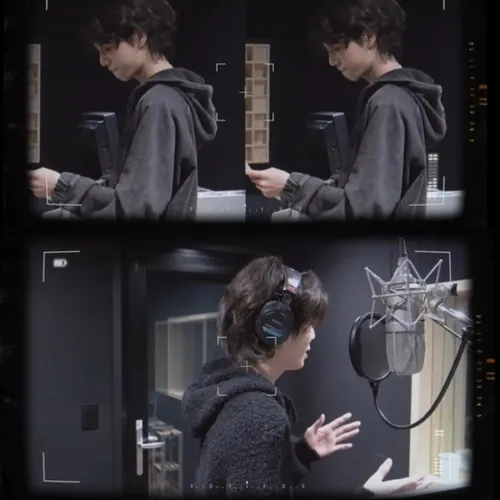 Певец Чон Дон Вон приближается к камбэку: видео со студии звукозаписи