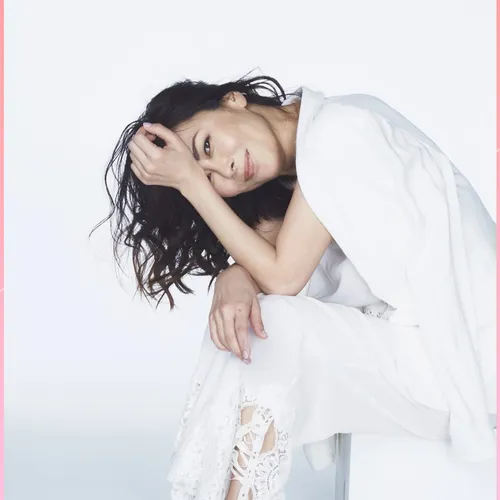 Нашли тело в ванной: ушла из жизни звезда «Любовного письма» Михо Накаяма