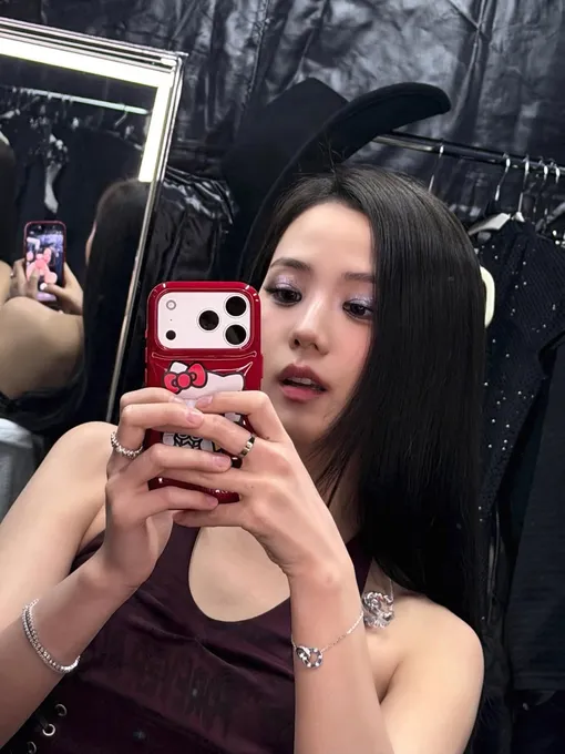 Джису из BLACKPINK